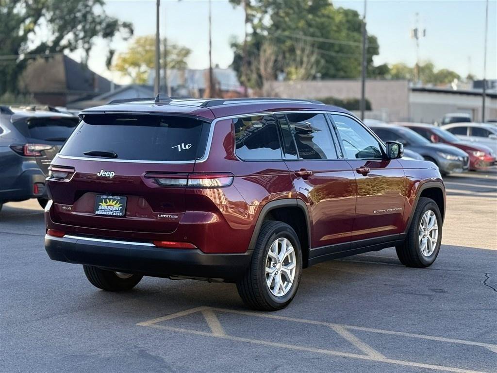 Used 2023 Jeep Grand Cherokee L Limited w/ Trailer Tow Group (B) AWD/4WD image 7