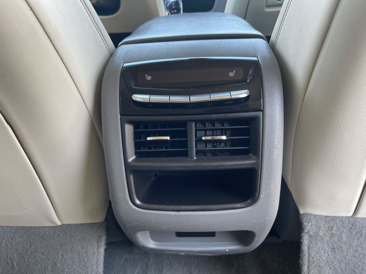 Used 2021 Cadillac XT5 Premium Luxury FWD image 45