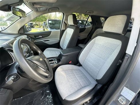 Used 2023 Chevrolet Equinox LT image 13