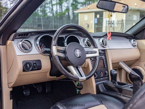 Used 2008 Ford Mustang GT image 33