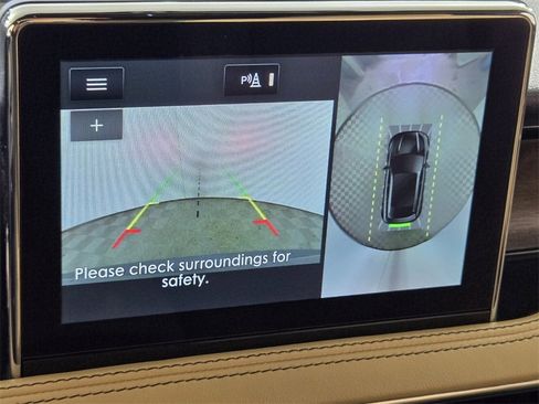 Used 2022 Lincoln Corsair Reserve image 17