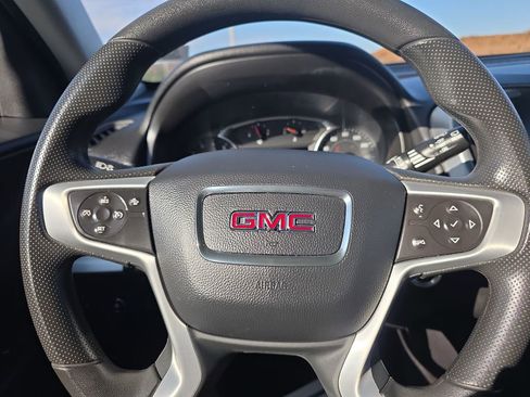 Used 2024 GMC Terrain SLE FWD image 14