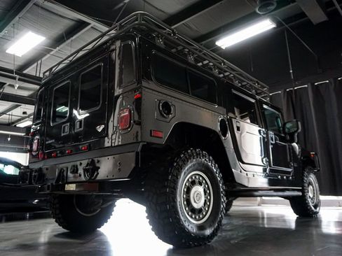 Used 2006 HUMMER H1 4-Door Wagon AWD/4WD image 6