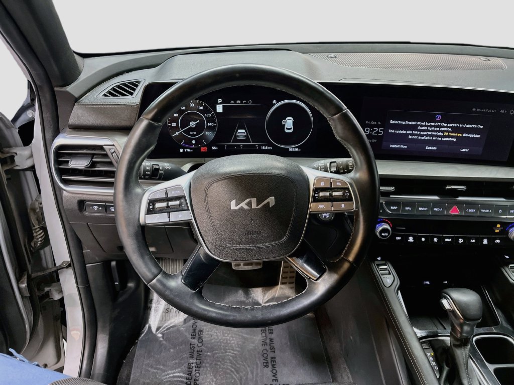 Used 2023 Kia Telluride SX X-Line AWD/4WD image 11