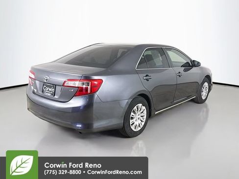 Used 2012 Toyota Camry LE FWD image 7