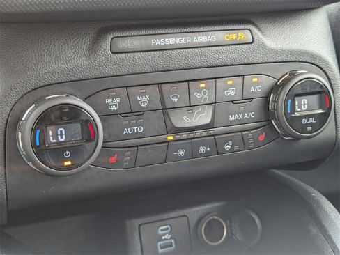 Used 2021 Ford Bronco Sport Outer Banks w/ Outer Banks Package image 19