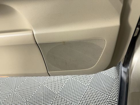 Used 2006 Lexus RX 400h 2WD image 22