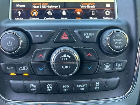 Used 2018 Jeep Grand Cherokee Altitude RWD image 31