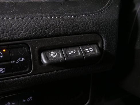 Used 2022 GMC Yukon Denali image 18