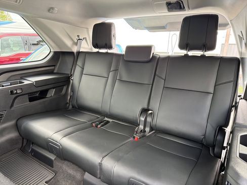 Used 2023 Toyota Sequoia SR5 w/ SR5 Premium Package AWD/4WD image 26