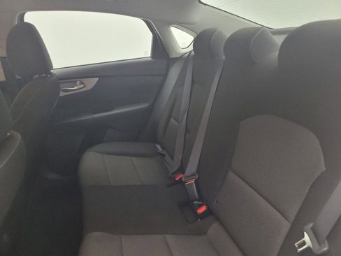 Used 2023 Kia Forte LX FWD image 18