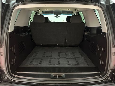 Used 2019 Chevrolet Tahoe LS AWD/4WD image 33