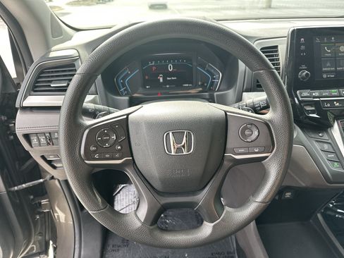 Used 2020 Honda Odyssey EX image 18