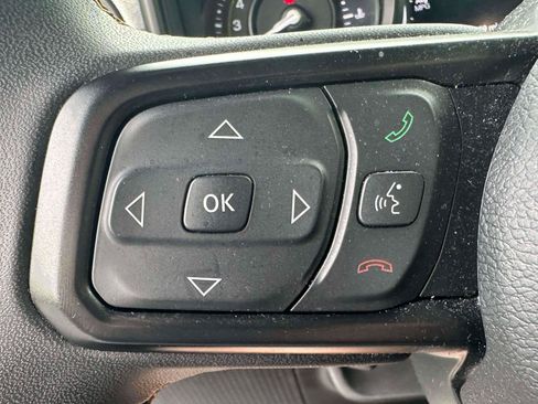 Used 2024 Jeep Wrangler Unlimited AWD/4WD image 19