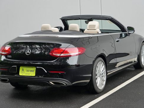 Used 2018 Mercedes-Benz C 300 Cabriolet image 40