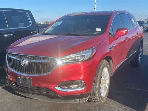 Used 2019 Buick Enclave Premium image 2