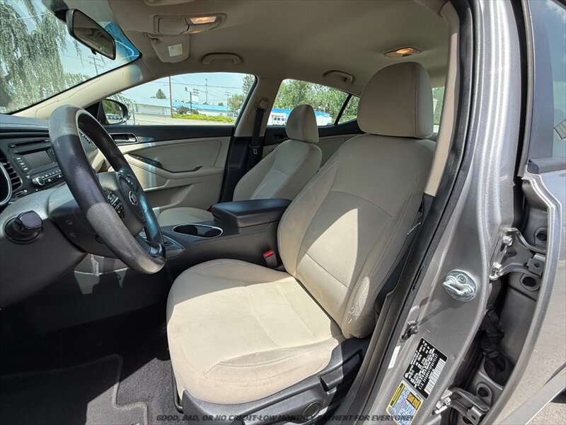 Used 2015 Kia Optima LX w/ Paint Protection Film Package FWD image 11