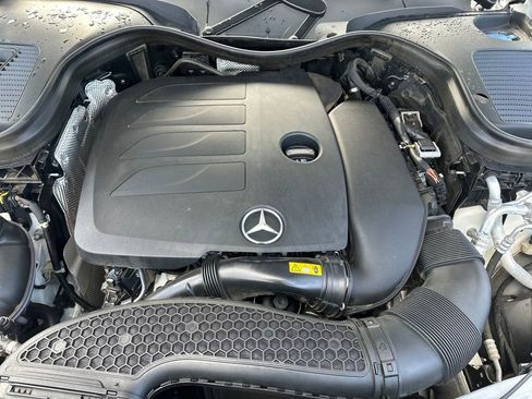 Certified 2022 Mercedes-Benz GLC 300 image 16