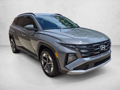 Used 2026 Hyundai Tucson SEL FWD image 3