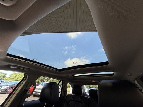 Used 2012 Lincoln MKX AWD image 18