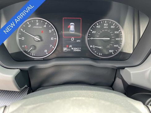 Used 2025 Subaru Crosstrek 2.5i Limited AWD/4WD image 36