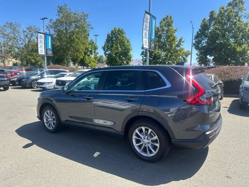 Used 2024 Honda CR-V EX-L image 4