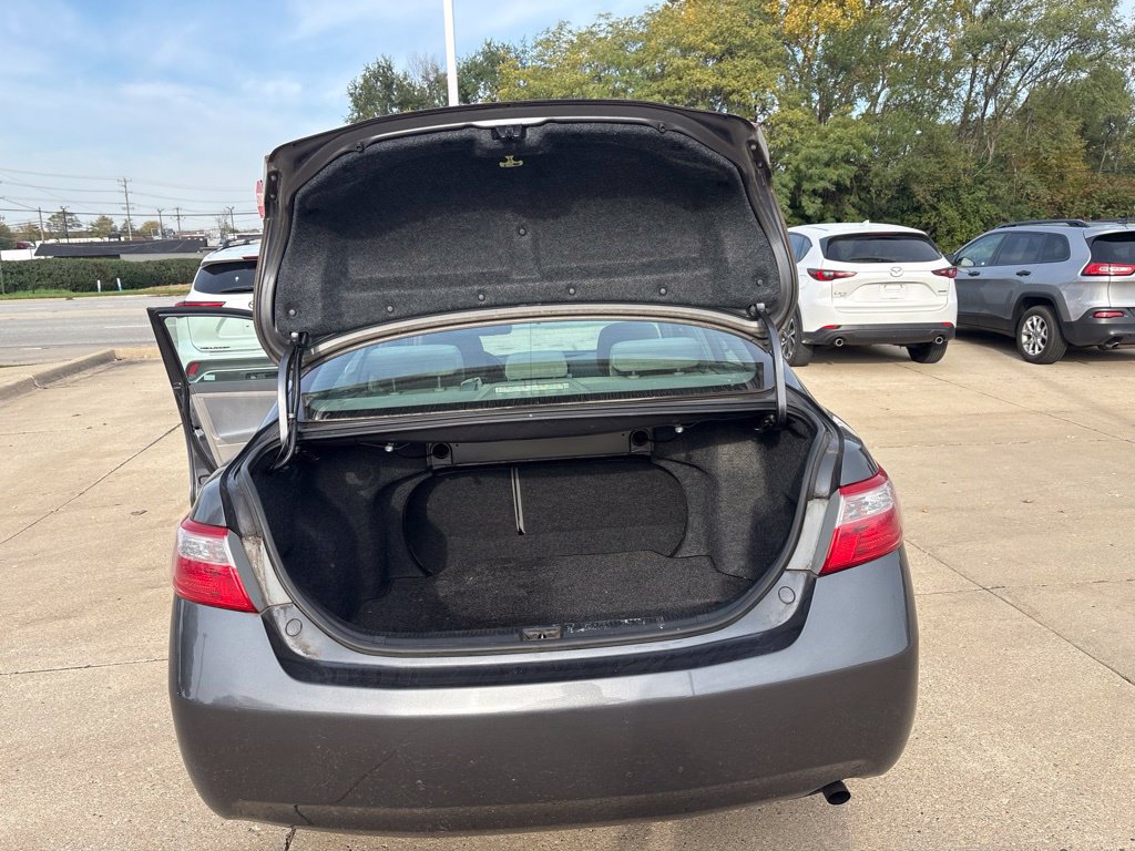Used 2009 Toyota Camry LE FWD image 24
