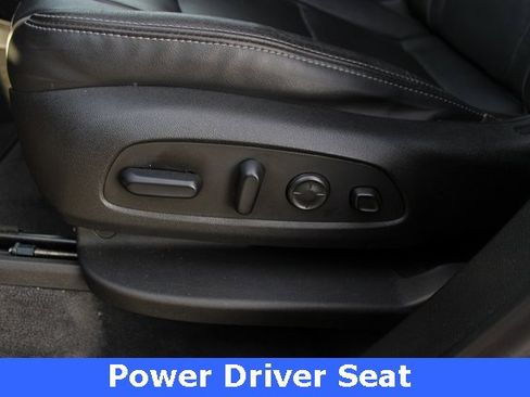 Used 2020 Buick Enclave Avenir w/ Avenir Technology Package image 14