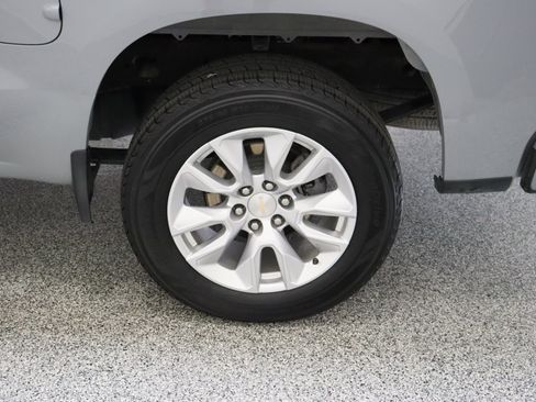 Used 2024 Chevrolet Silverado 1500 Custom RWD image 10
