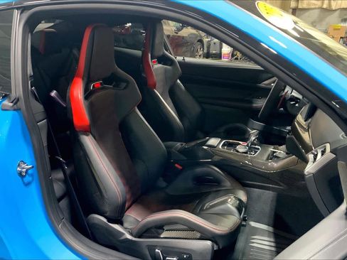 Used 2025 BMW M4 CS image 7