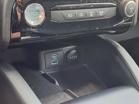 Used 2023 Ford Escape Active w/ Tech Pack #2 AWD/4WD image 14