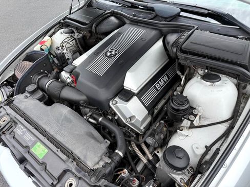 Used 2003 BMW 540i 540iA 4dr Sdn 5-Spd Auto image 30