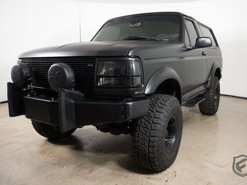 Used 1996 Ford Bronco Eddie Bauer image 4