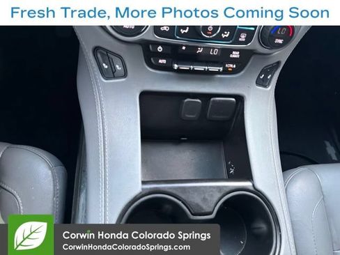 Used 2020 Chevrolet Suburban LT w/ RST Edition AWD/4WD image 11