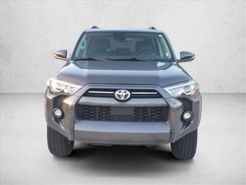 Used 2023 Toyota 4Runner SR5 Premium w/ Moonroof Package AWD/4WD image 2