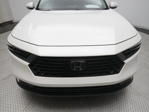 Certified 2023 Honda Accord EX image 21