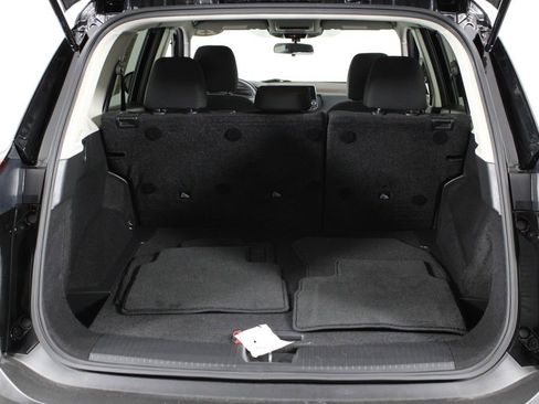 Used 2023 Nissan Rogue S image 17