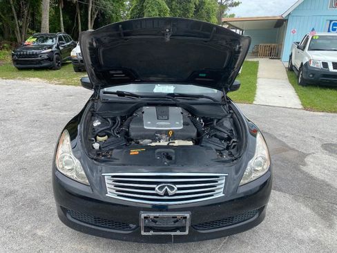 Used 2010 INFINITI G37 Convertible w/ Premium Pkg RWD image 21
