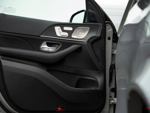 New 2026 Mercedes-Benz GLE 350 4MATIC image 9