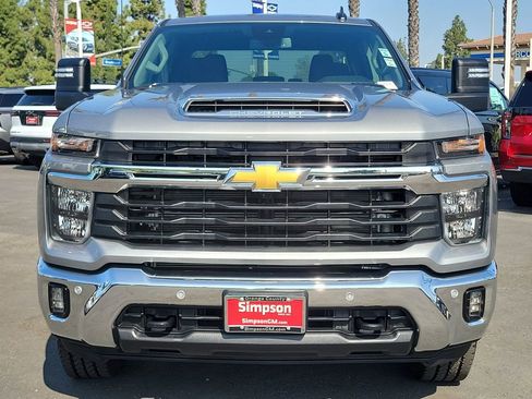 Used 2026 Chevrolet Silverado 2500 LT w/ All Star Edition image 32
