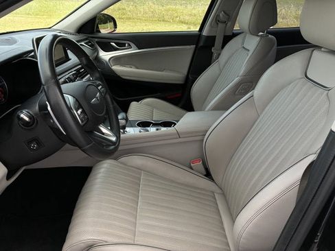 Used 2019 Genesis G70 3.3T Advanced w/ Elite Package image 13