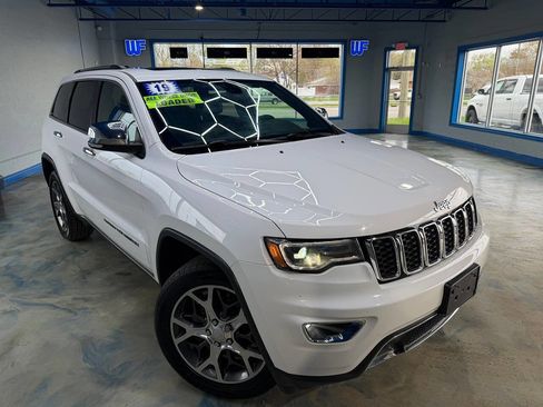Used 2019 Jeep Grand Cherokee Limited w/ Luxury Group II AWD/4WD image 4