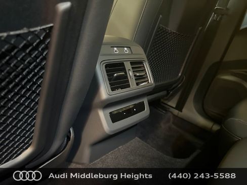 New 2025 Audi Q5 Premium image 28