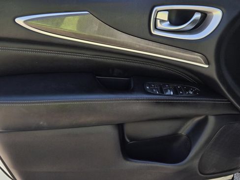 Used 2020 INFINITI QX60 Pure FWD image 18