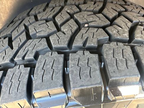 Used 2017 RAM 1500 Limited AWD/4WD image 11