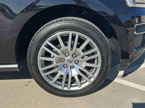 Used 2024 Ford Expedition Max Limited image 16