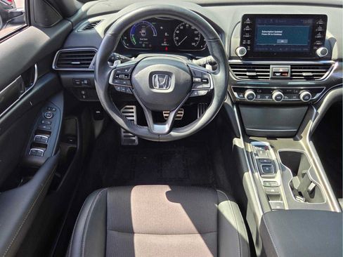Used 2022 Honda Accord Sport image 14