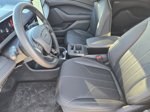 New 2026 Ford Mustang Mach-E Select image 9