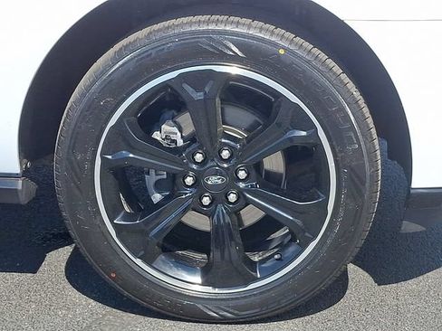 Certified 2023 Ford Expedition Limited AWD/4WD image 8