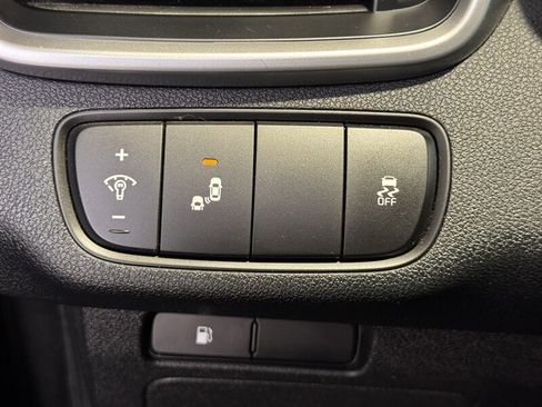 Used 2020 Kia Sorento LX w/ LX I4 Convenience Package image 26